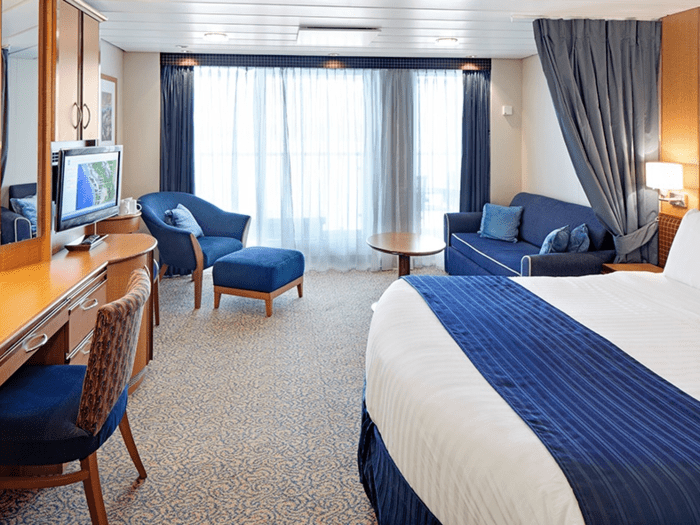 RCI Radiance of the Seas Junior Suite.png